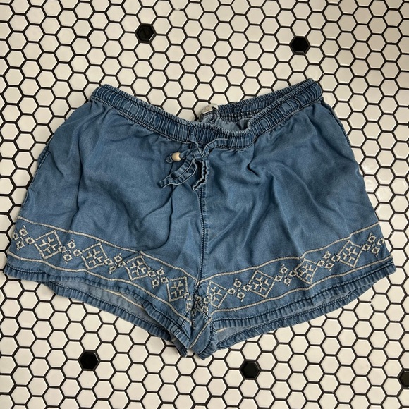 Love fire lyocell shorts size medium - Picture 1 of 4